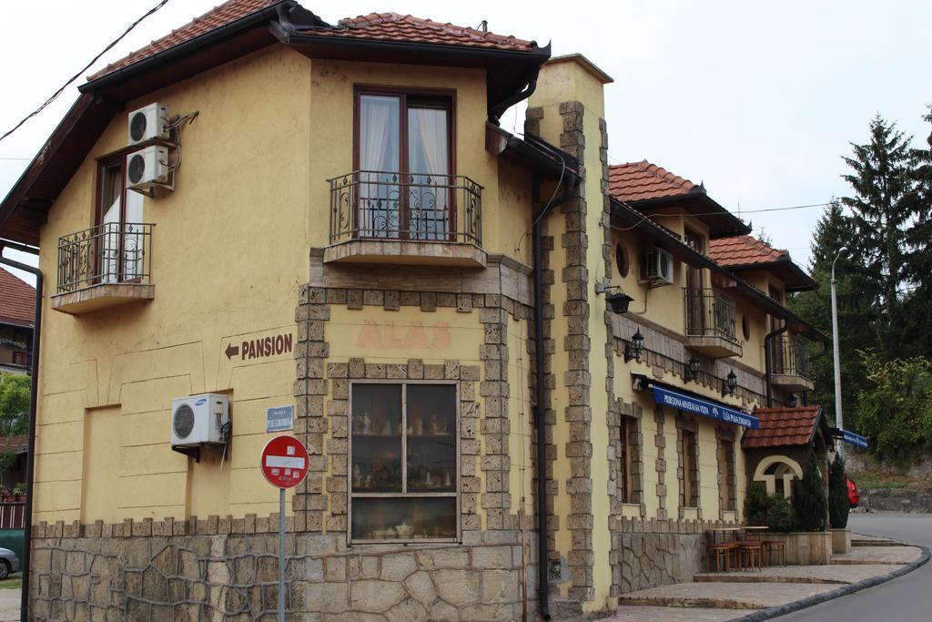 Motel Alas バニャ・ルカ エクステリア 写真